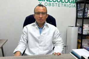 Dr. Gerardo Domínguez Lozano